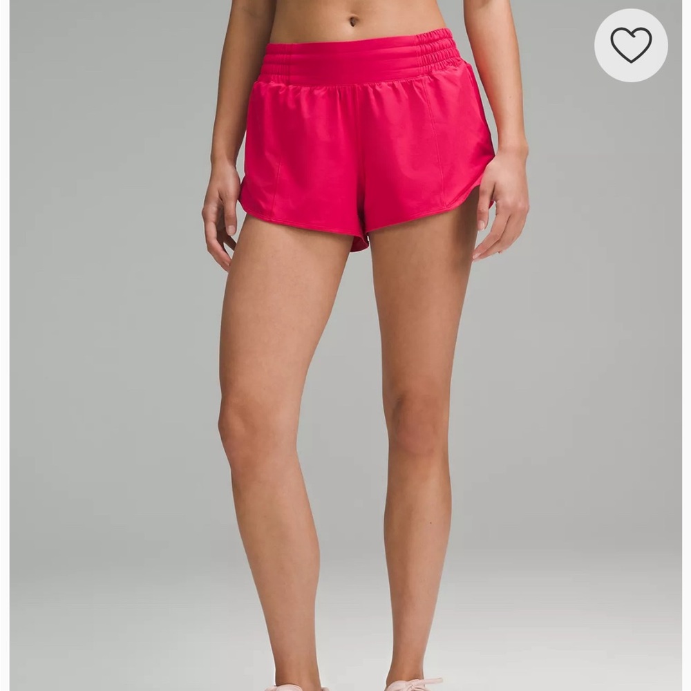 Lululemon Hotty Hot shorts Midrise 2.5" inseam